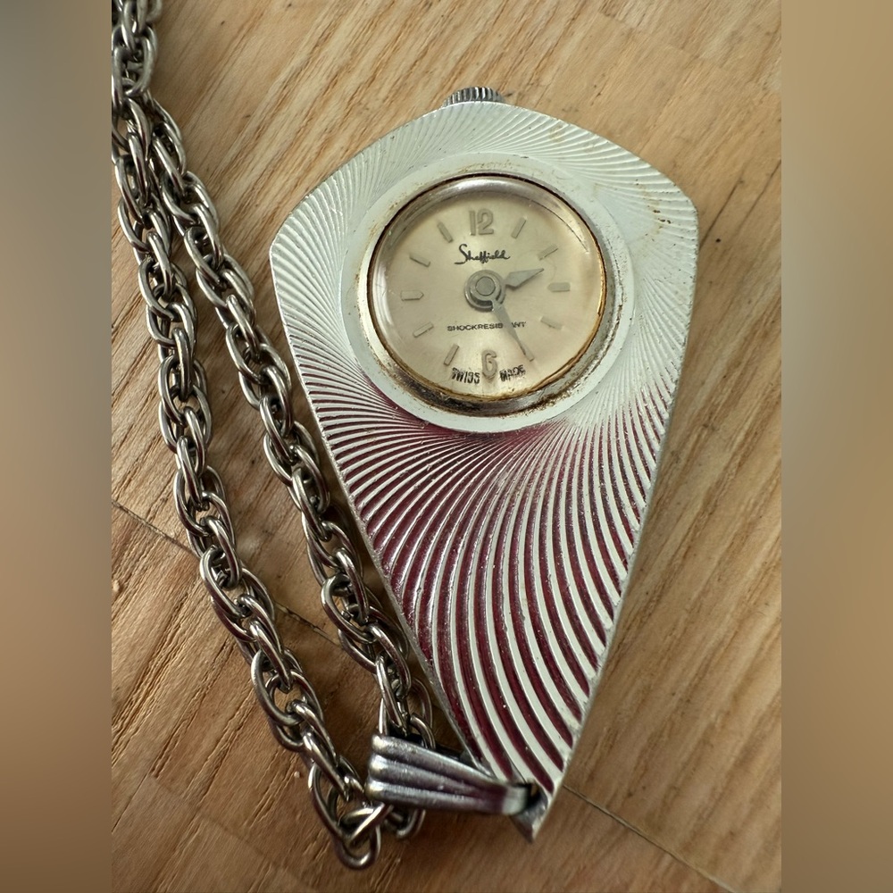 Vintage Sheffield ladies silver tone watch pendant necklace winding mechanical